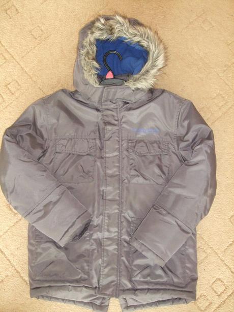 Zimní bunda s kapucí, f&f,146