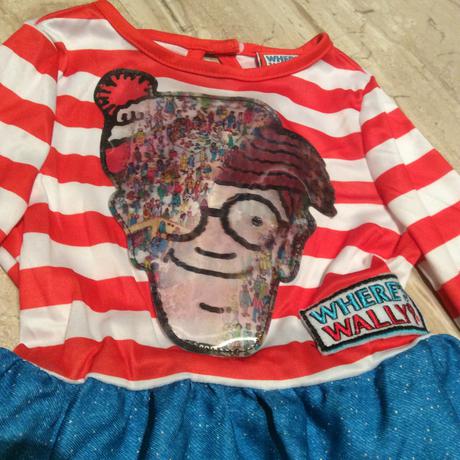 Kostým ,,kde je wally", 