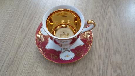 Šálek a podšálek porcelán zlacený, 