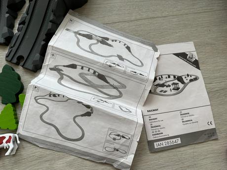 Dřevěná železnice / vláčkodráha, playtive junior,