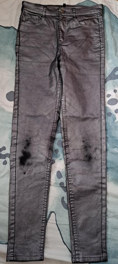 Džíny metalického vzhedu, calzedonia,158