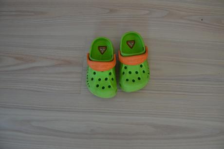 Dětské sandálky, 22