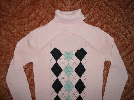 Růžový černý svetr svetřík rolák roláček, s