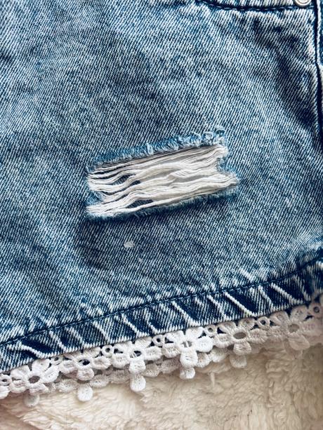 Kraťasy džínové- v.8/9 let, f&f,134