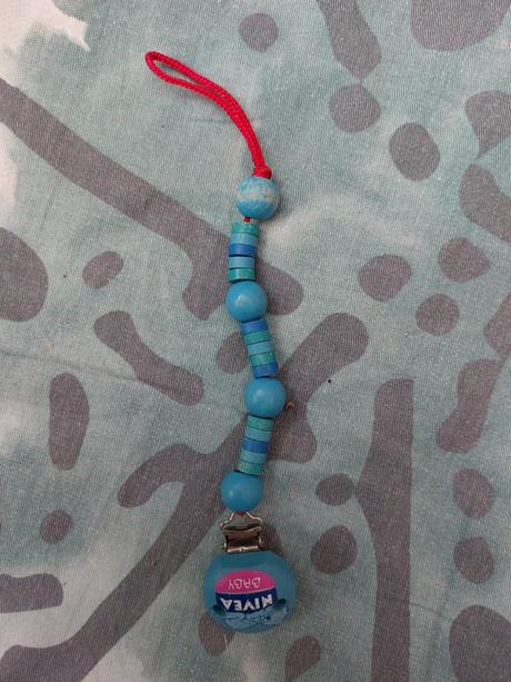 Šňůrka - klip na dudlik,