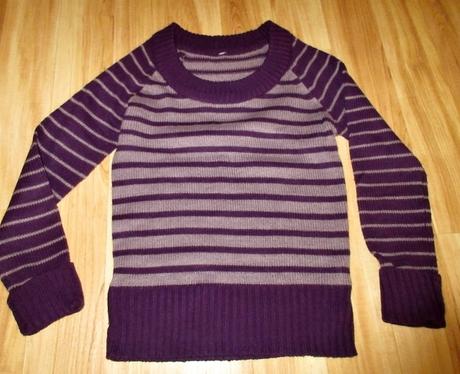 Pruhovaný svetřík, 152