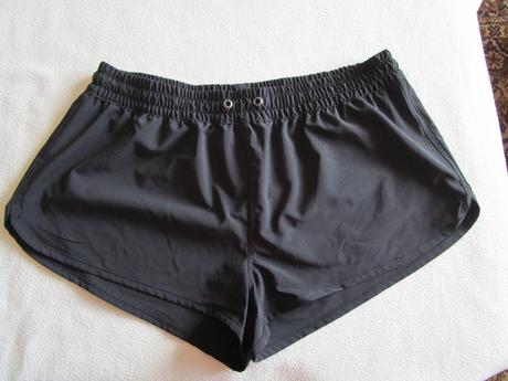 Dámské černé kraťasy - trenýrky, vel. l,v paseguma, l