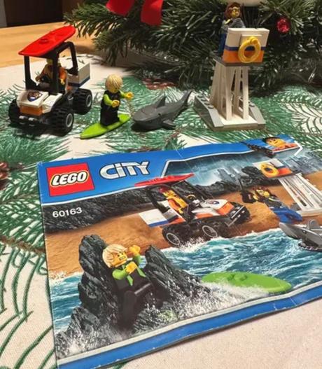 Lego city pobřežní hlídka začátečnická sada 60163,