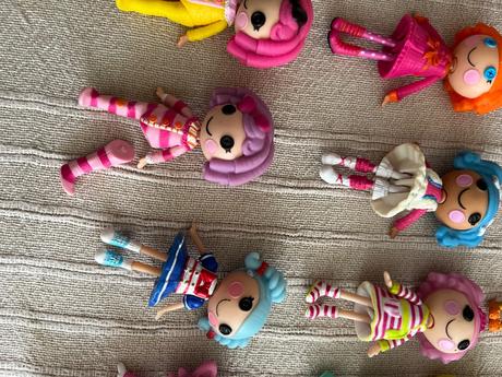Panenky mini lalaloopsy, 