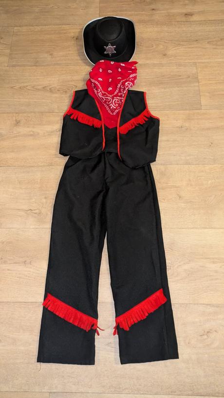 Karnevalový kostým kovboj vel. 128,