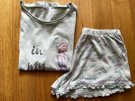 Pyžamo s kraťásky, c&a,134