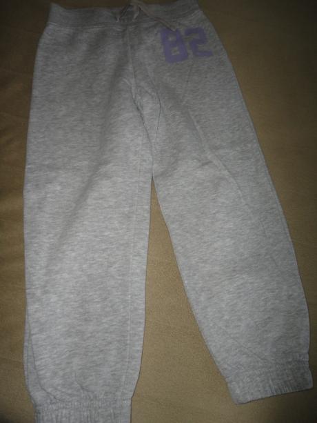 Minimálně oblečené tepláky next, vel. 5-6 let, next,116