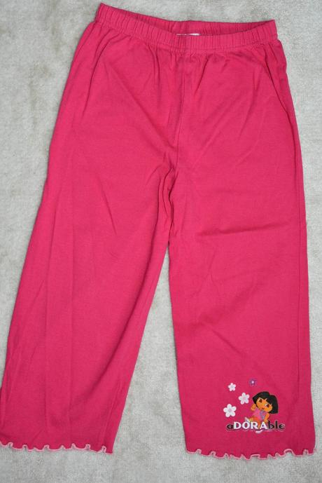 Pyžamo s dorou, nickelodeon,98