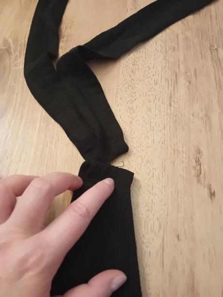 Šaty, m