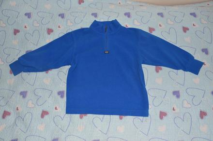 Slabá modrá fleesová mikina, pro vrstvení, 104