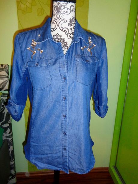 Košile z odlehčené rifloviny s vyšitými květy, m