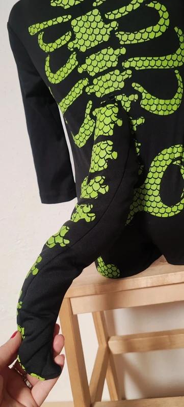 Kostlivec dinosaurus,