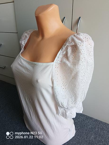 Tričko zn."bodyflirt" vel."40/42", 40