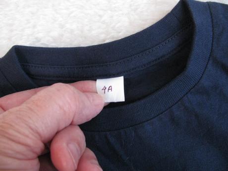 Tmavě modré bavlněné tričko, 104