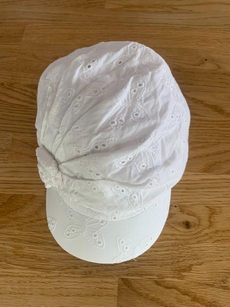 Čepice & kšiltovka s motýlky h&m vel. 110/116, h&m,110