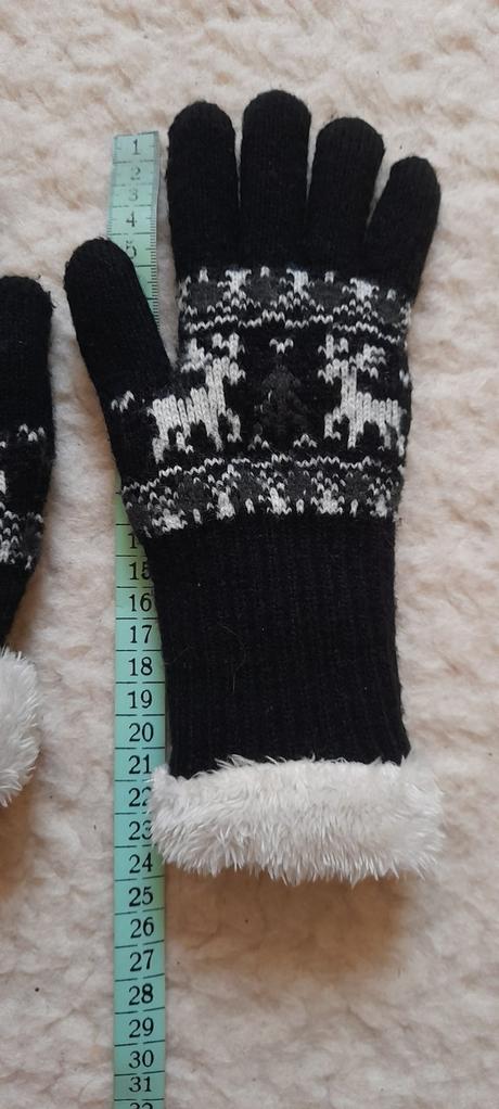 Pletené zateplené rukavice s kožíškem, 