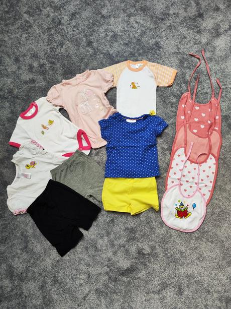 Balík oblečení pro holčičku vel.68, 68–80