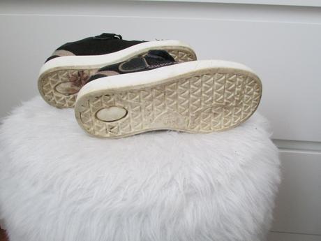 Tenisky se srdíčkem, lupilu,25