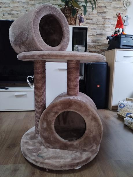 Škrabadlo pro kočičku v růžové barvě, 