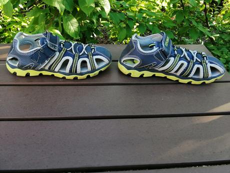 Sandálky vel. 33, 33