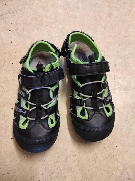 Sandálky umbro vel. 34, 34