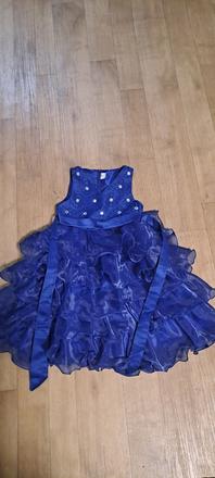 Společenské šaty, 128