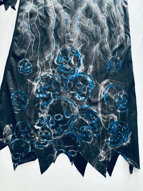 An15/ kostým halloween- v.7/8 let, 