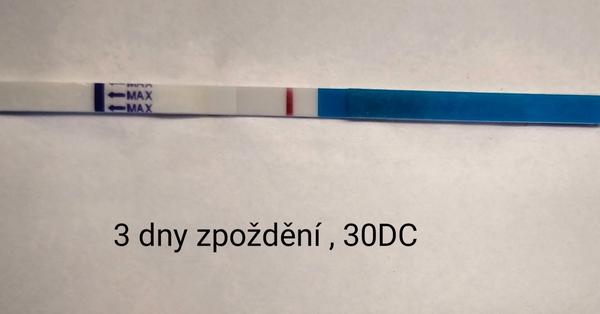 Zpoždění menstruace: Jak postupovat při negativním testu?