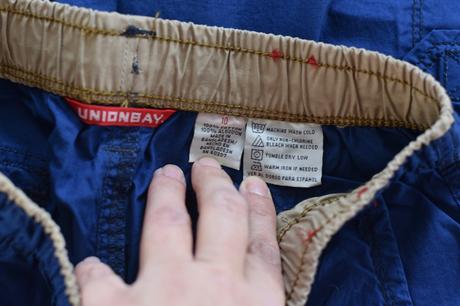 Kraťasy vel. 10 let, 140