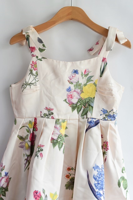 Šaty vel. 11 let, monsoon,146