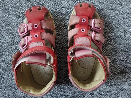 Dívčí sandály, vel. 25, essi,25