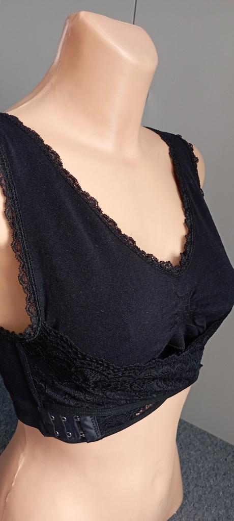 Podprsenka s krajkou vel."75b i 75c", 75b