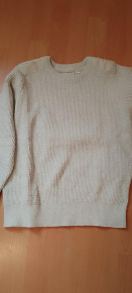 Svetr nový, 140