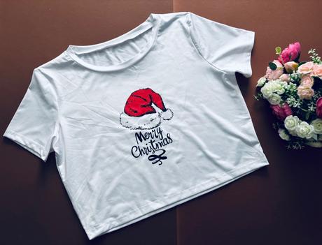 Triko vánoční bílé crop top - v.s, s