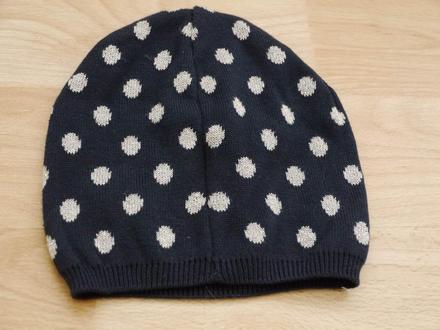 Tmave modra cepicka se stribrnymi puntiky, h&m,110