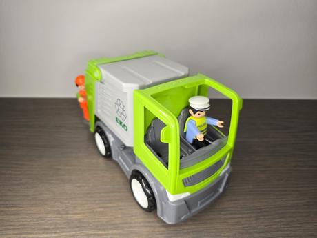 Igráčkovo popelářské auto, 2 nástavby, 2 panáčci, 