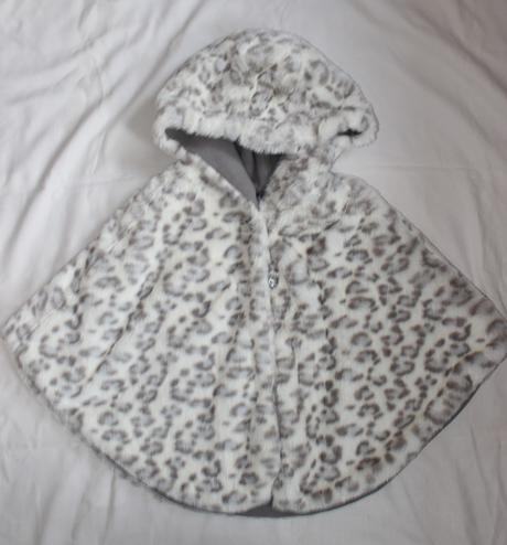 Po138. fleece, chlupaté paletko s kapucí, 8-9 let, 134