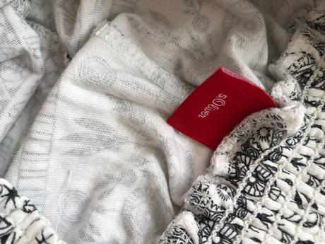 Letni kalhoty s.oliver in 32/34 cerno - bila, s.oliver,32