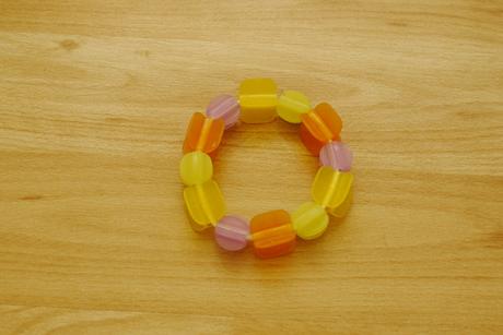 Kousatko krouzek s jednotlivym dilky,