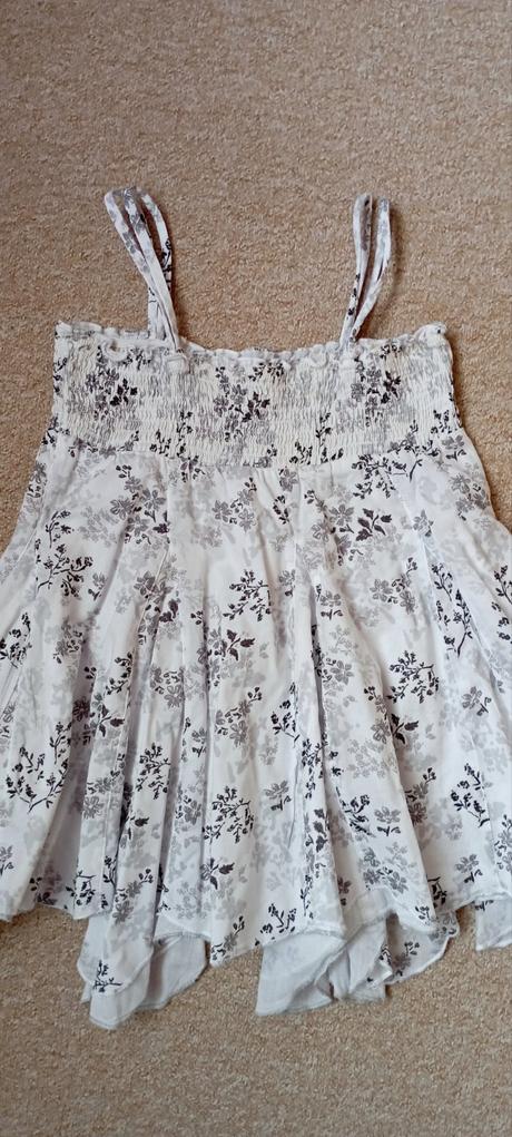 Šaty zn."c&a" vel."116", c&a,116