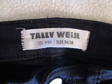 Pěkné černé elastické rifle, vel. 34-36, tally weijl,36
