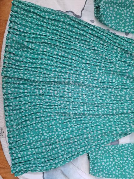 Šaty zelené, reserved,164