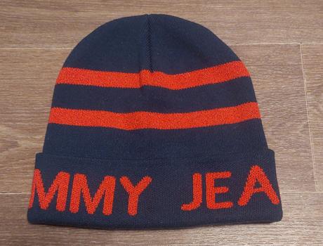 Krásná zimní čepice tommy jeans, 