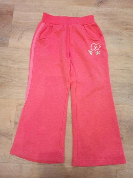 4 x tepláky, vel 104, 104