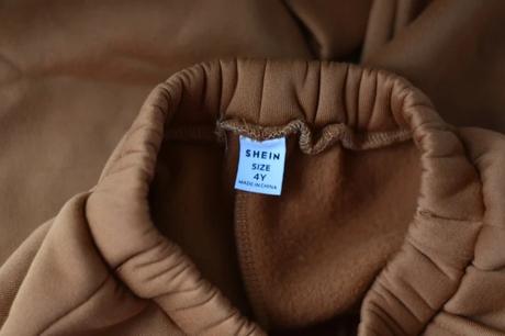 Tepláky vel. 4 roky, 104